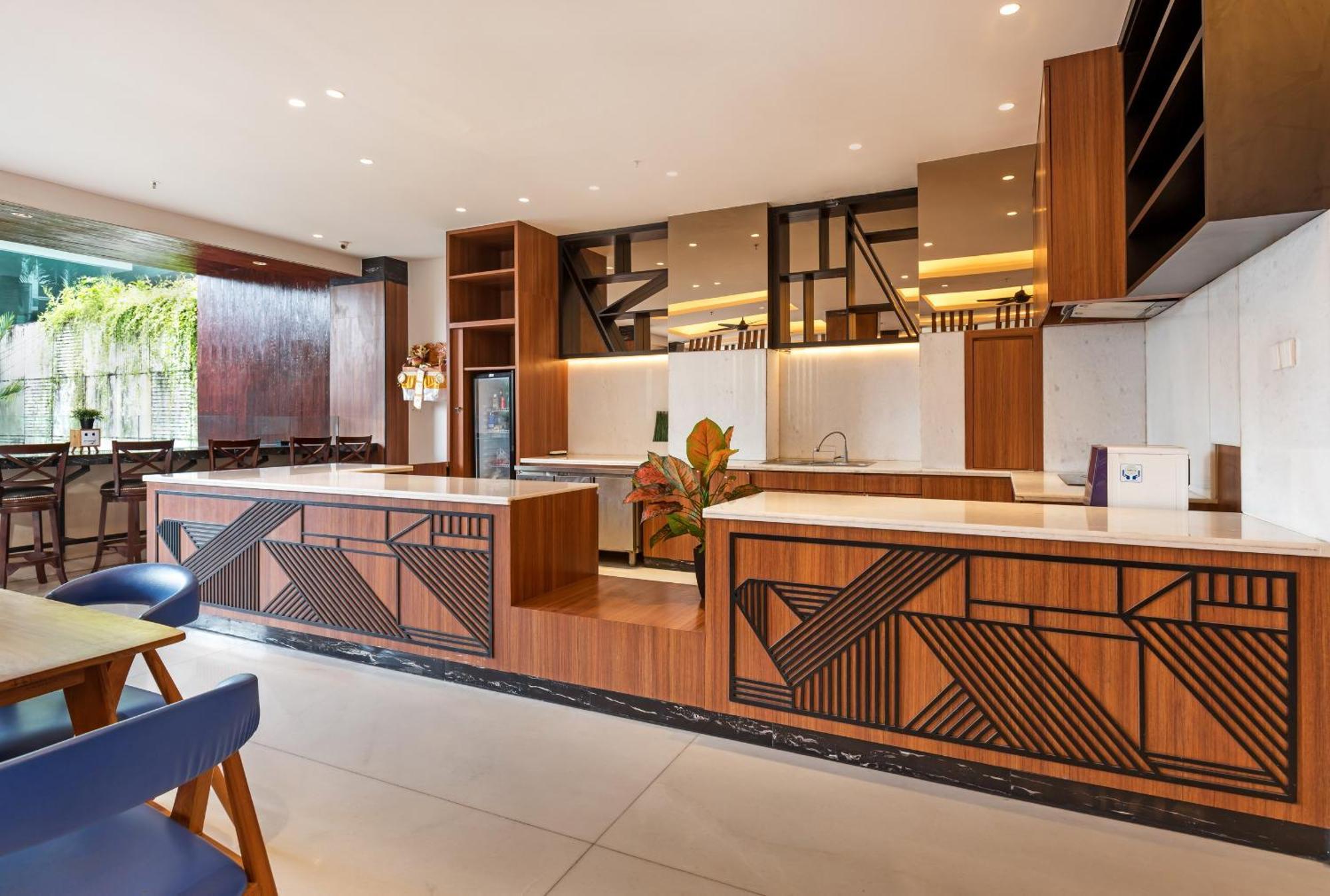Boss Legian Hotel Powered By Archipelago 외부 사진