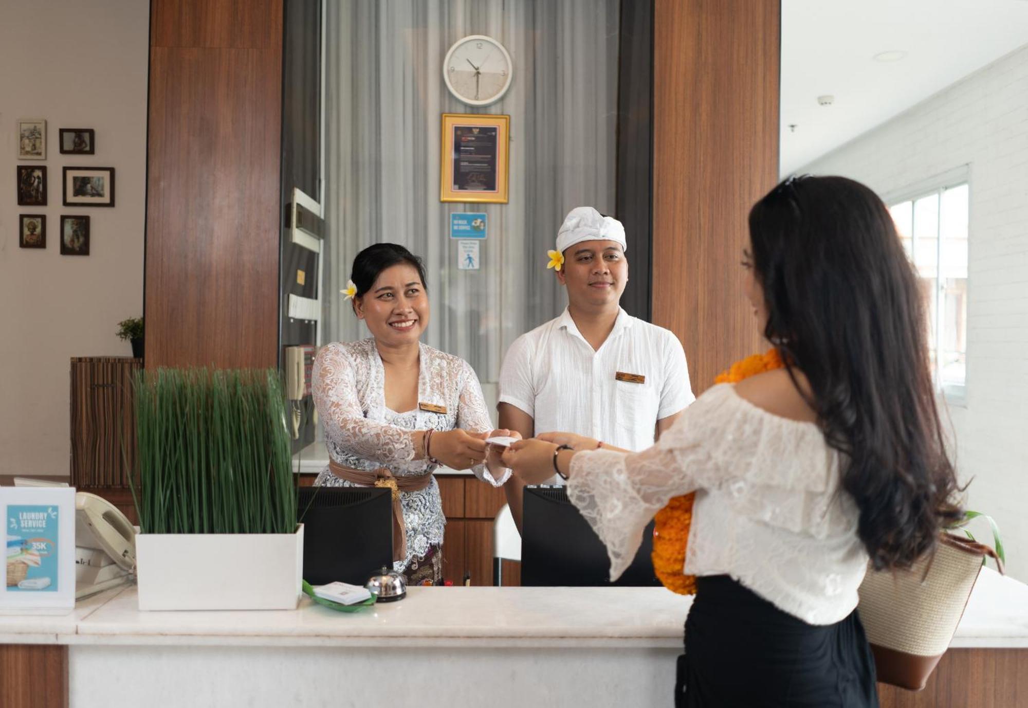 Boss Legian Hotel Powered By Archipelago 외부 사진
